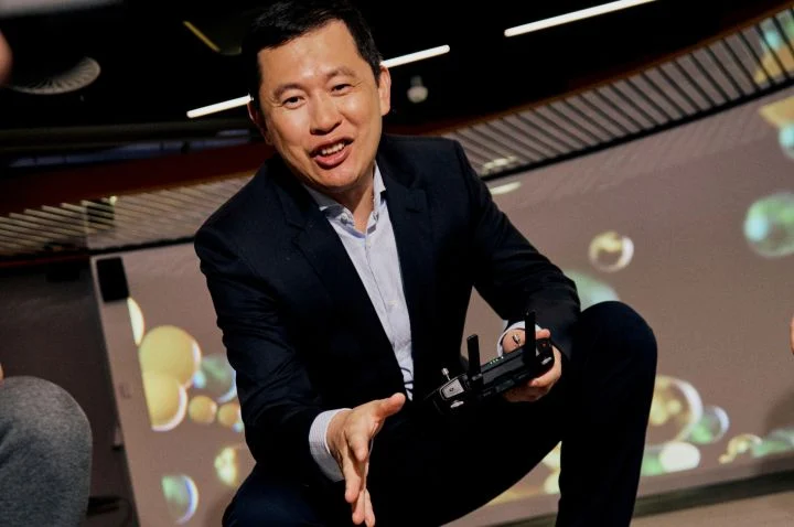 Prof. Wei Xiang